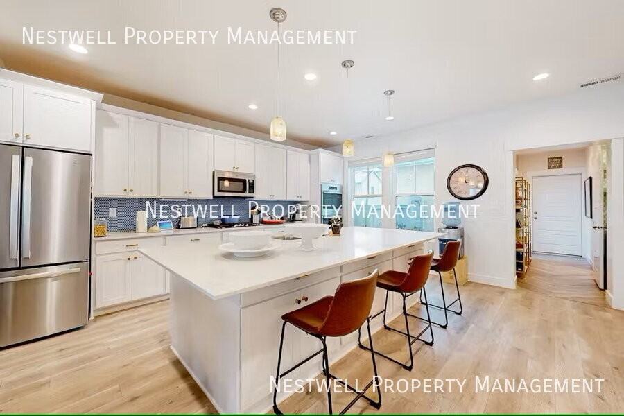 4634 W Serendipity Way - Photo 7 of 21