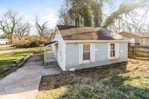 featured image of 2110 Brown Ave