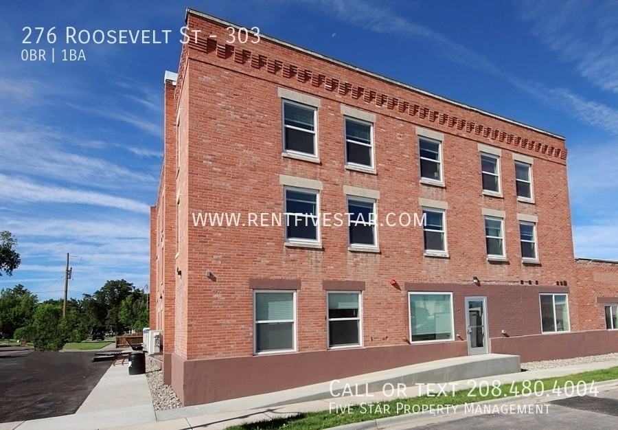 276 Roosevelt St #303 - Photo 2 of 10