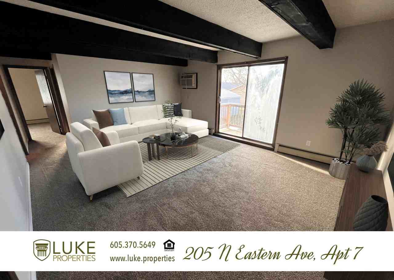 205 N Eastern Ave #7