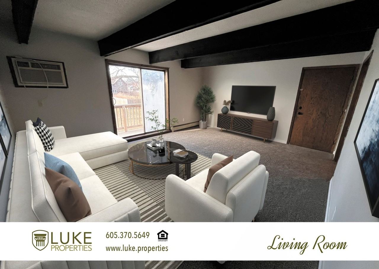 205 N Eastern Ave #7 - Photo 4 of 16