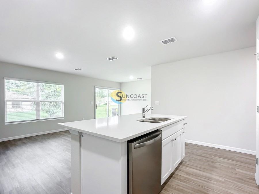 7 Plateau Pl #A - Photo 4 of 22