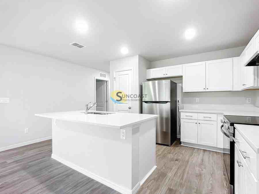 7 Plateau Pl #A - Photo 5 of 22