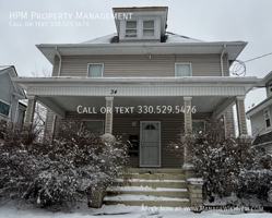 featured image of 34 Grand Ave #UP