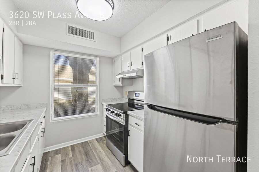 3620 Sw Plass Ave #B - Photo 4 of 28