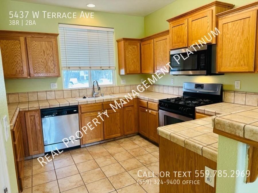 5437 W Terrace Ave - Photo 2 of 19