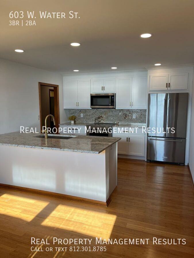 603 W Water St - Photo 7 of 23