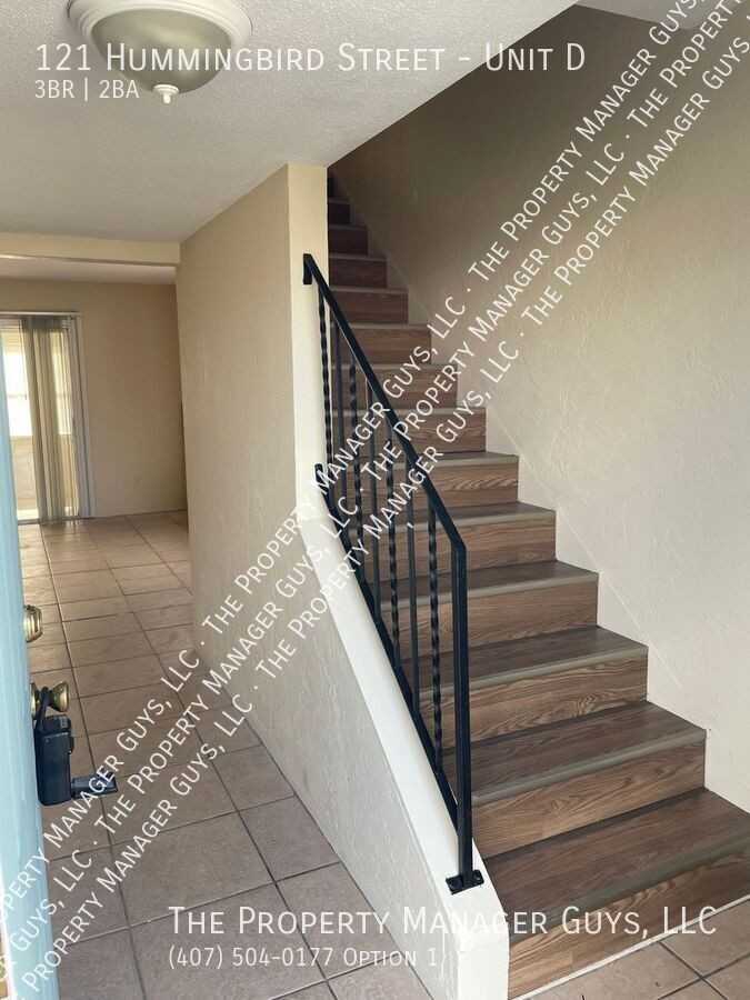 121 Hummingbird St #D - Photo 2 of 22