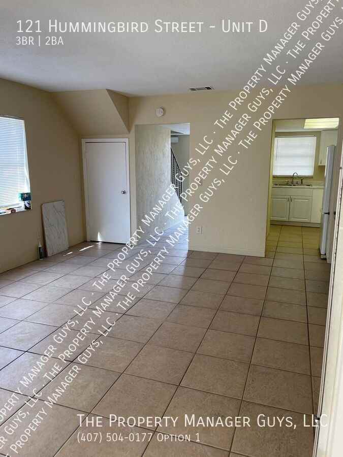 121 Hummingbird St #D - Photo 6 of 22