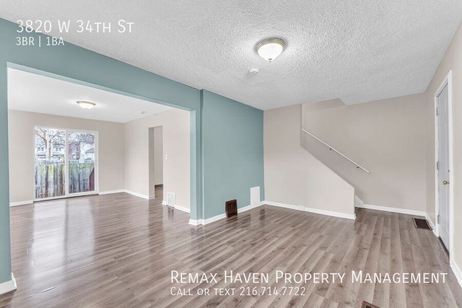 3820 W 34th St - Photo 5 of 26