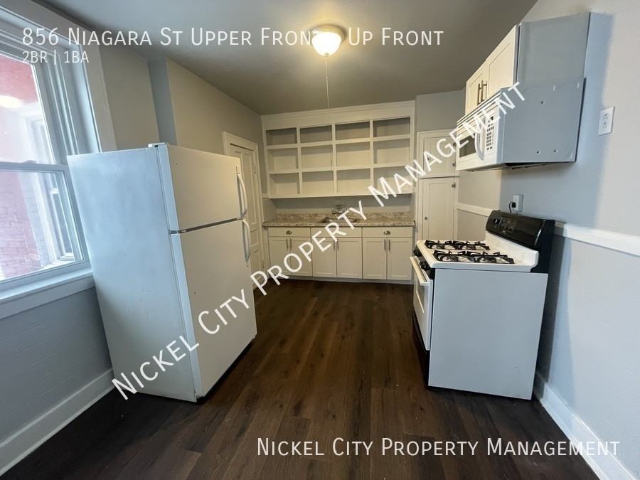 856 Niagara St Uppr Front - Photo 4 of 6