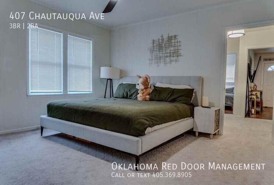 407 Chautauqua Ave - Photo 5 of 29