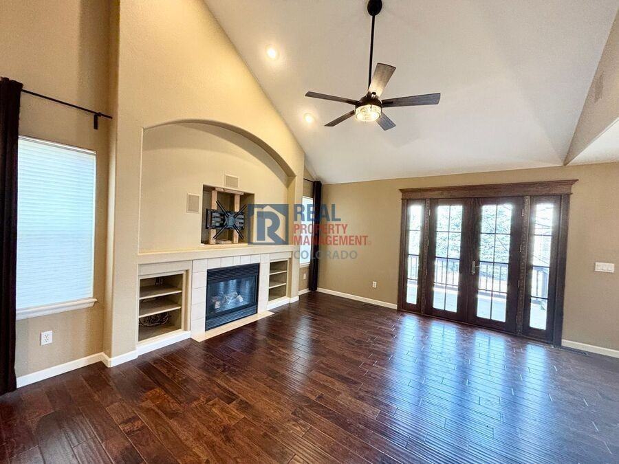 1031 Surlyn Ct - Photo 2 of 21