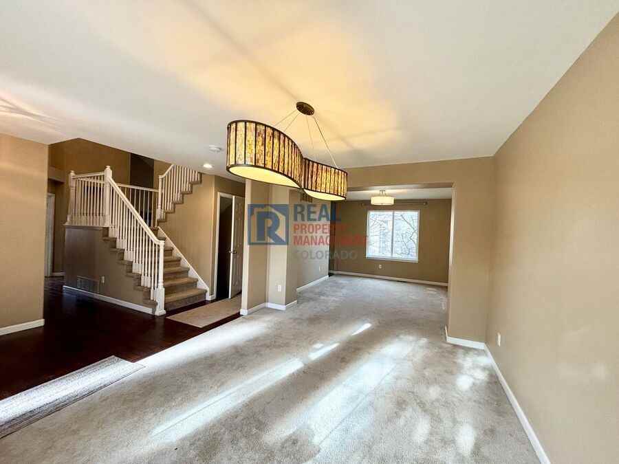 1031 Surlyn Ct - Photo 5 of 21