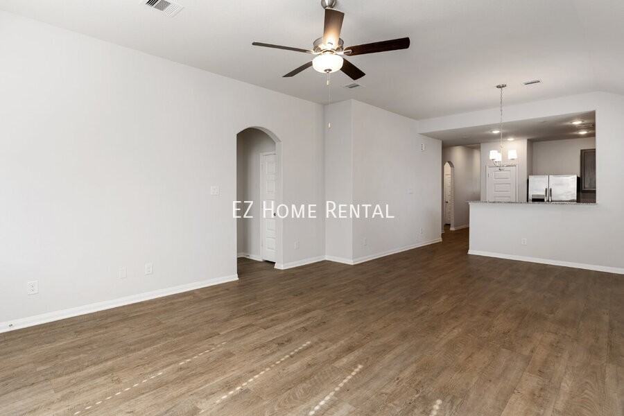 25587 Blossom Ct - Photo 7 of 28