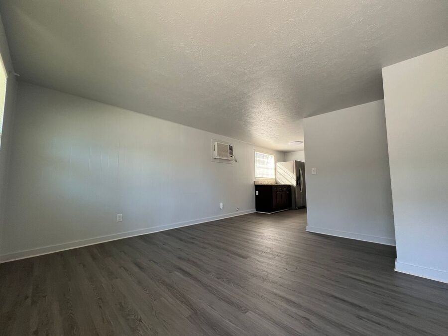 9324 Eastfield Rd #A - Photo 2 of 6