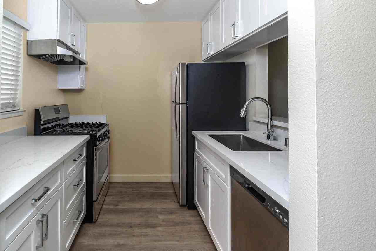 Mission Village Apartments - Photo 5 of 16