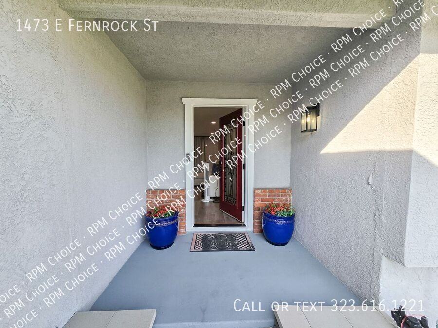 1473 E Fernrock St - Photo 2 of 23