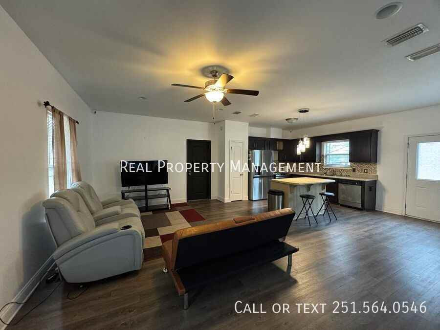 12876 Pearson Place Dr - Photo 2 of 19