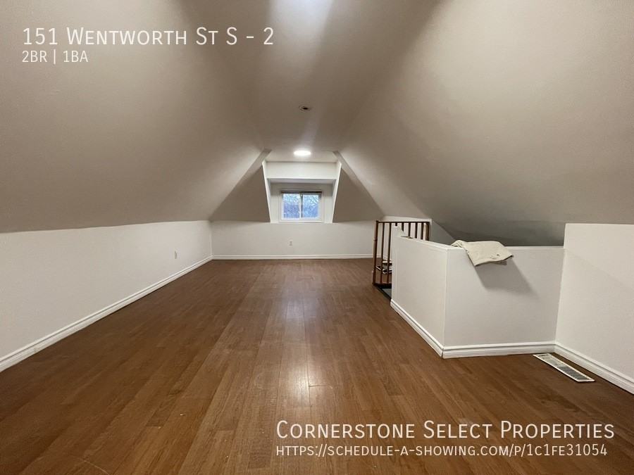 151 Wentworth St S #2 - Photo 5 of 15