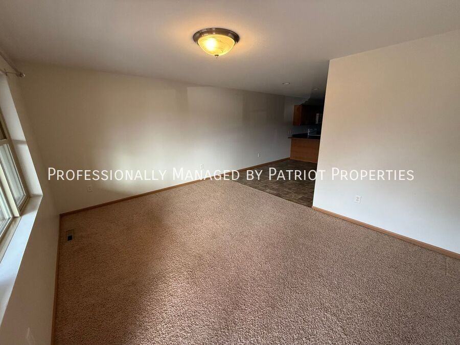 819 Hawkeye Dr - Photo 6 of 25