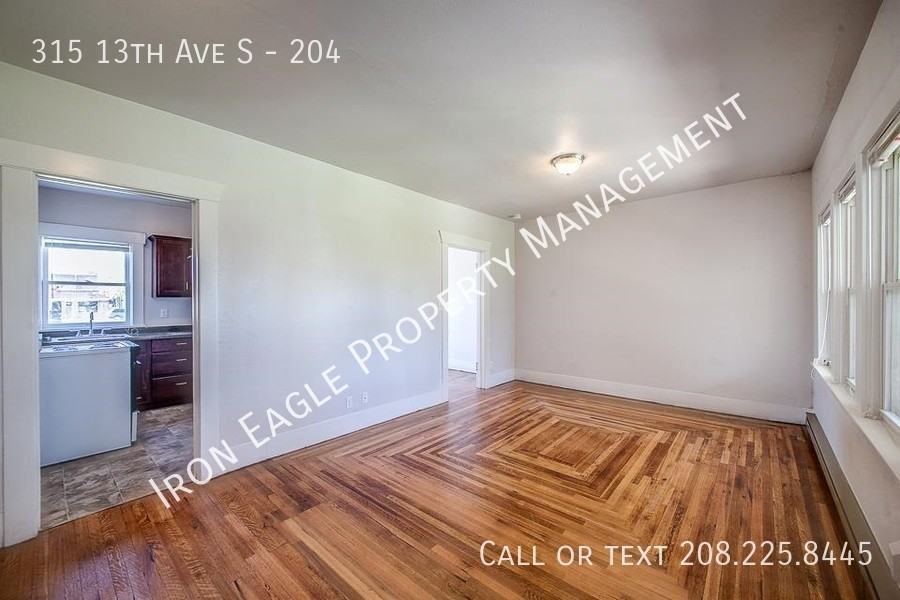 315 13th Ave S #204 - Photo 2 of 9