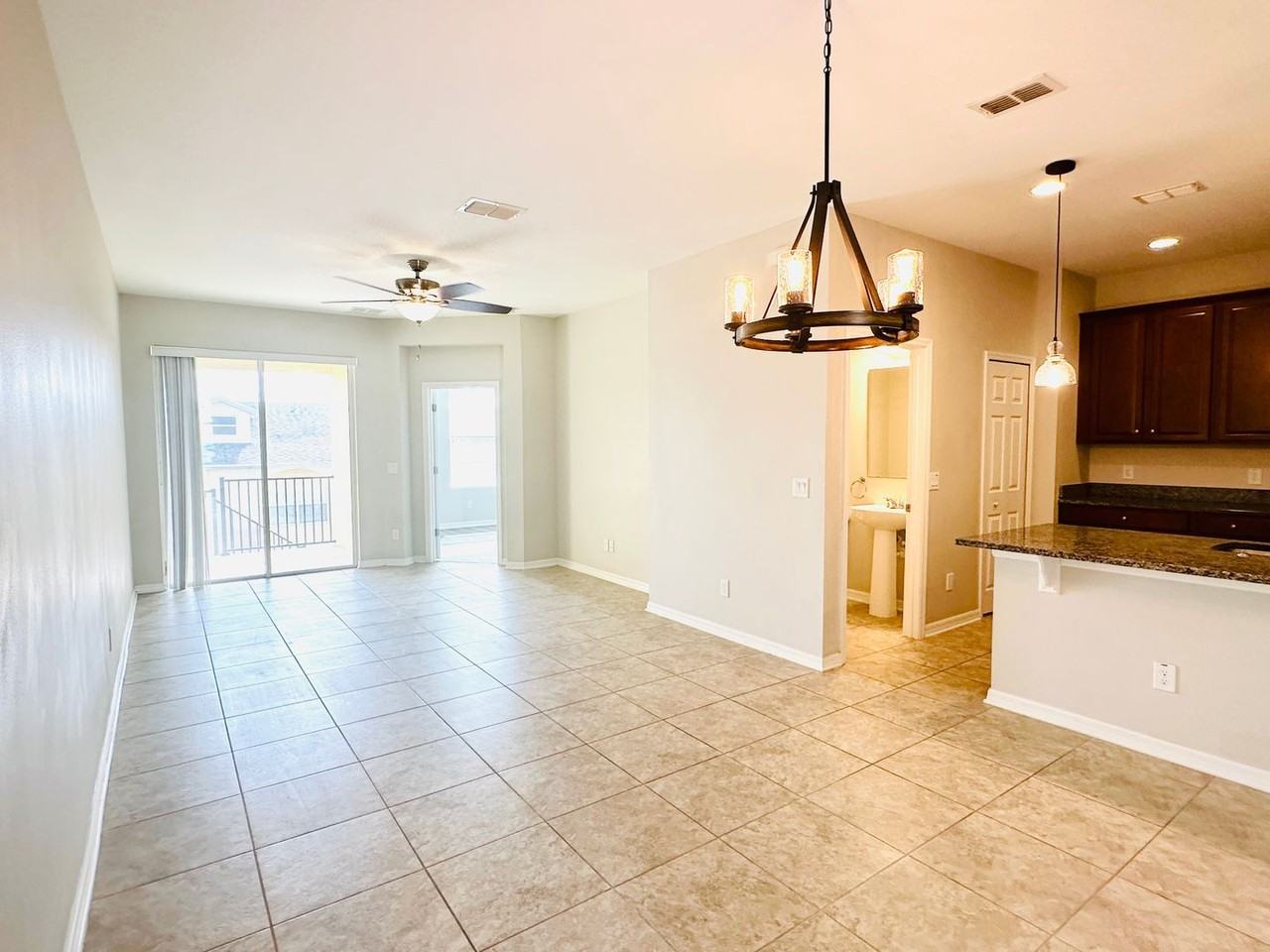 17522 Promenade Dr - Photo 3 of 26