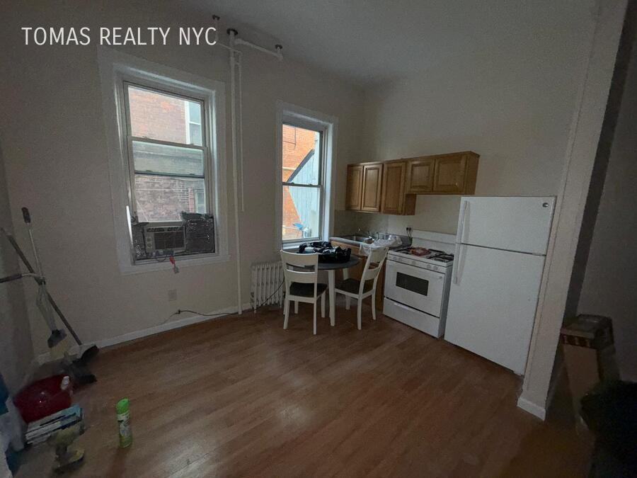 14 Mount Vernon Ave #2 - Photo 5 of 5