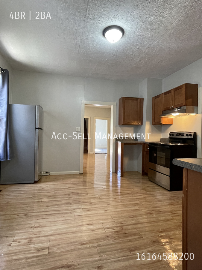 875 10th St Nw #NEW - Photo 2 of 17