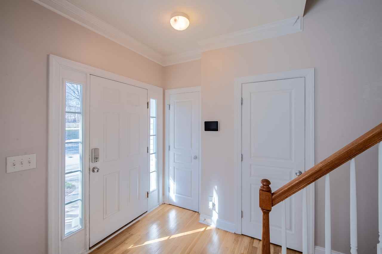 5713 Catskill Ct - Photo 2 of 17