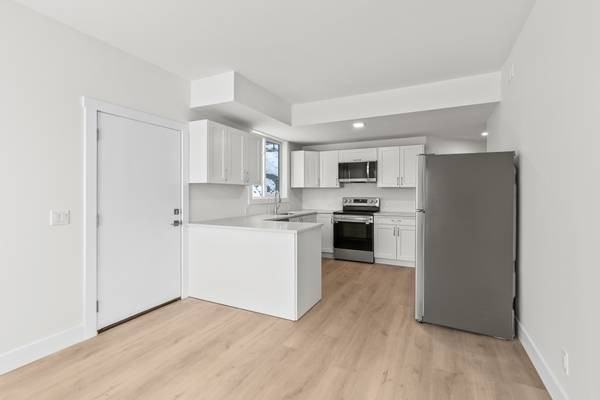 3588 Silver Way - Photo 3 of 9