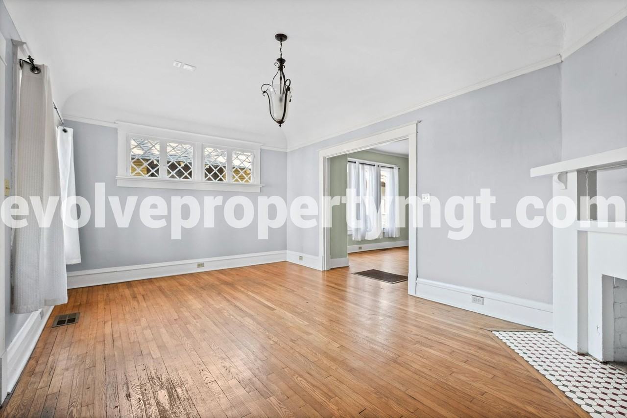 246 N Watkins St - Photo 6 of 19