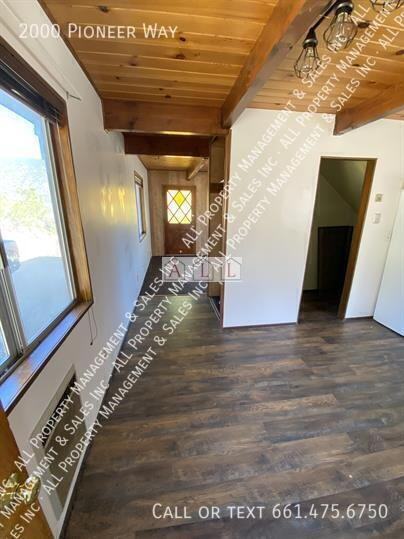 2000 Pioneer Way - Photo 2 of 26