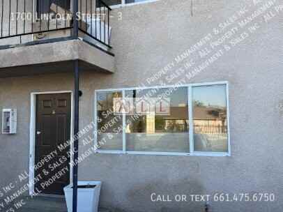 1700 Lincoln St #3 - Photo 6 of 9