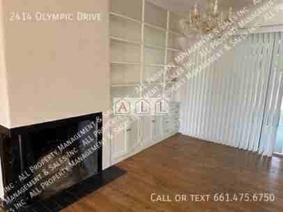 2414 Olympic Dr - Photo 3 of 10