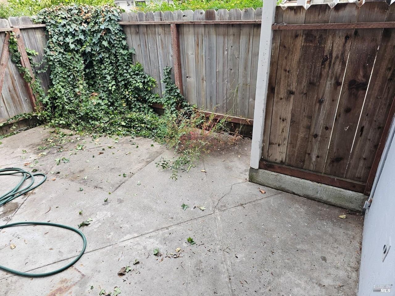 505 Franklin St #505-1 - Photo 4 of 5