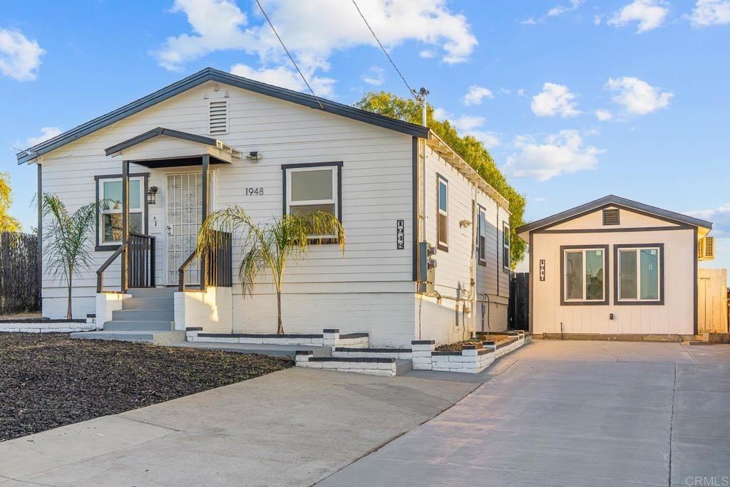 1948 E 16th St #1948 - Photo 3 of 28