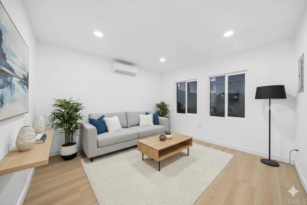 1948 E 16th St #1948 - Photo 4 of 28