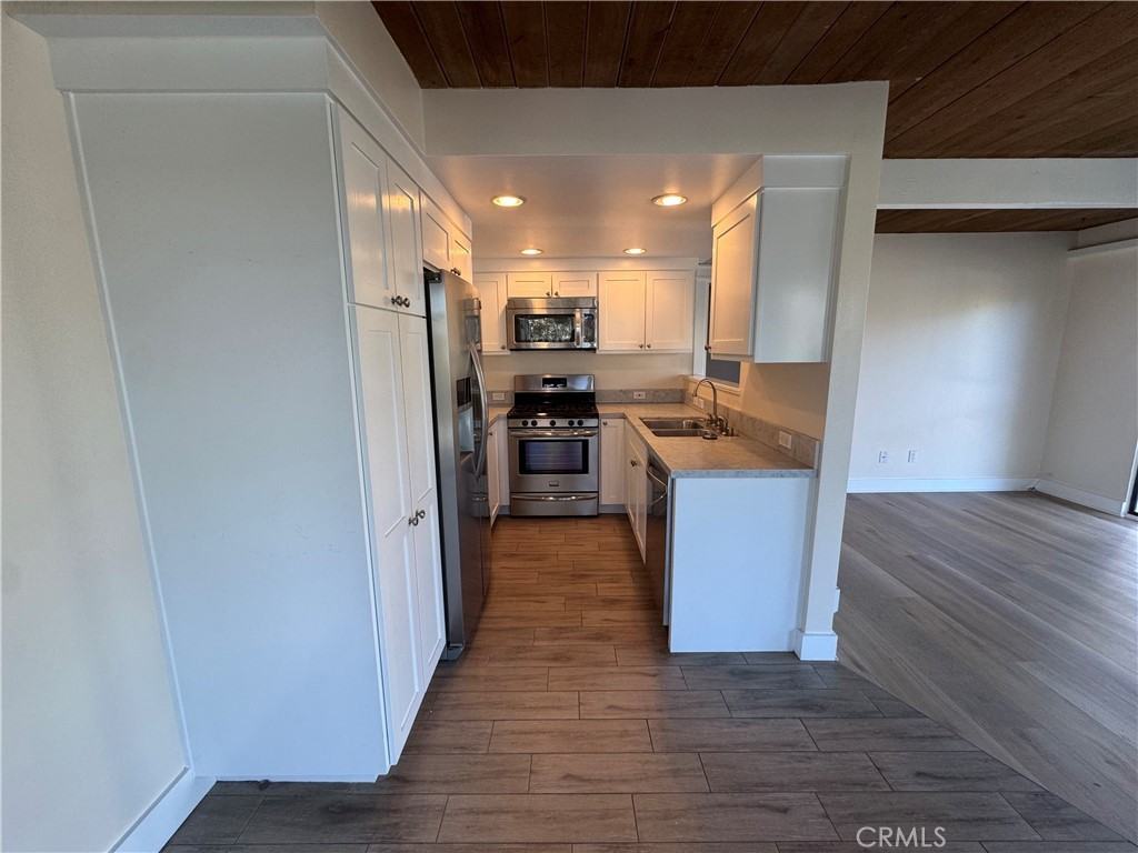 280 Aster St #280-5 - Photo 5 of 14