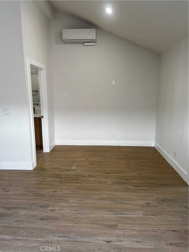 17503 Strathern St #17503 - Photo 4 of 7