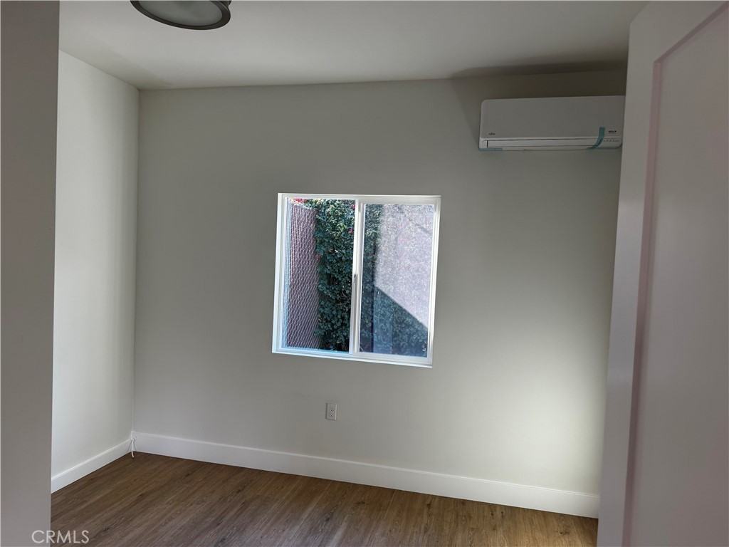 17503 Strathern St #17503 - Photo 7 of 7