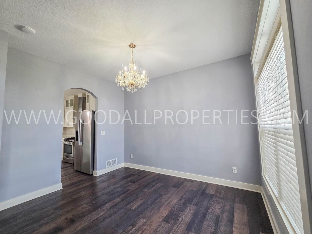 15914 Monroe Ct - Photo 6 of 21