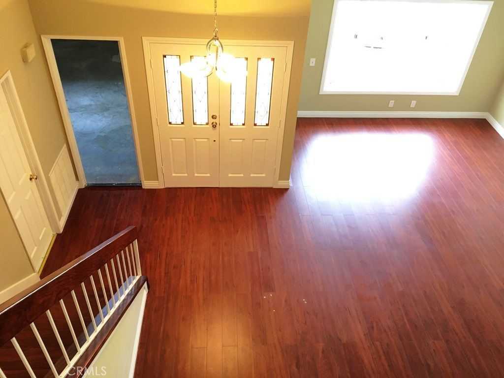 24212 Sparrow St #24212 - Photo 6 of 17