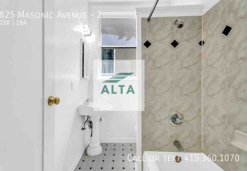 825 Masonic Ave #2 - Photo 4 of 19