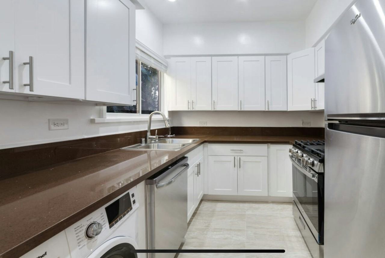 934 North Ogden Drive - Photo 5 of 10