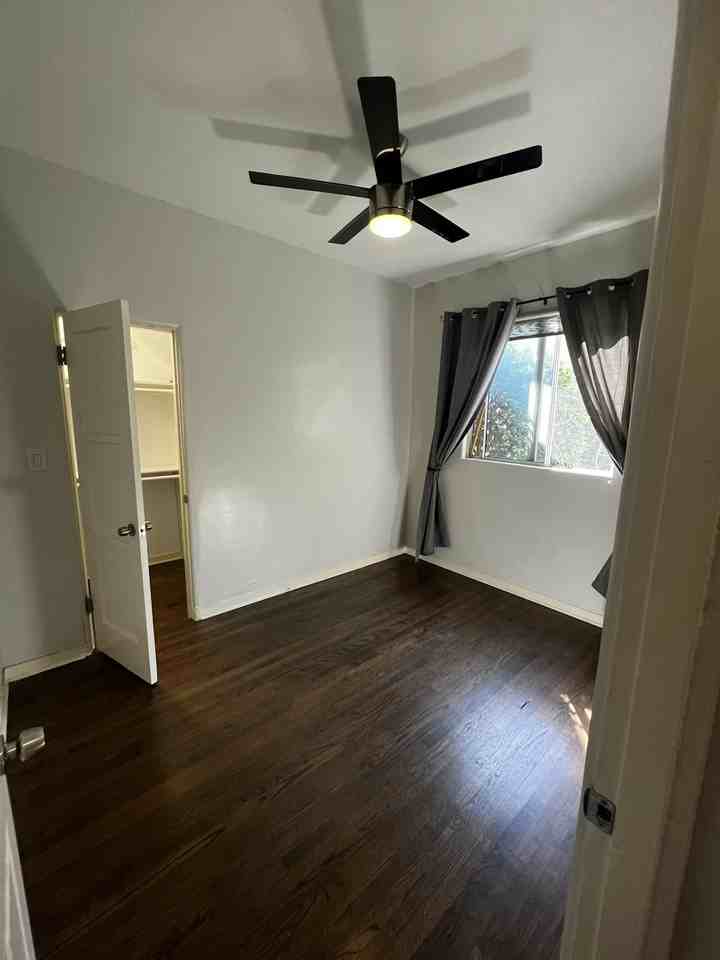 934 North Ogden Drive - Photo 7 of 10