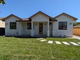 featured image of 3036 Greenwood Dr