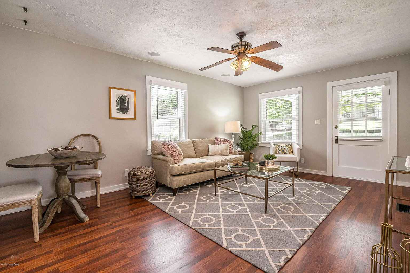 1591 Belmar Dr - Photo 3 of 13