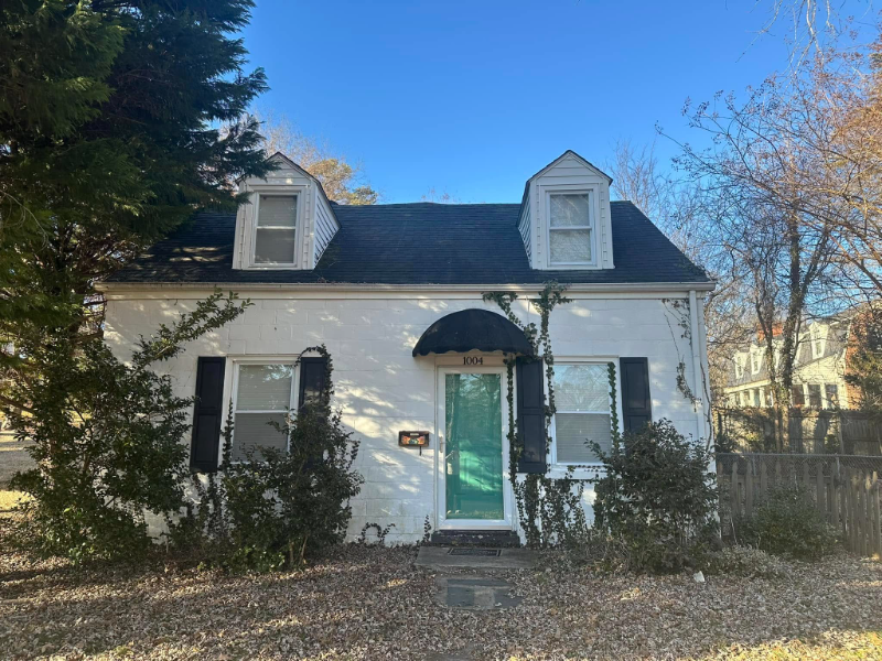 1004 School St - Photo 2 of 20