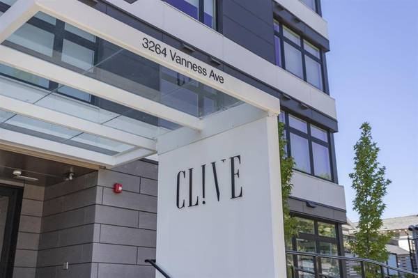 3264 Vanness Avenue - Photo 5 of 20